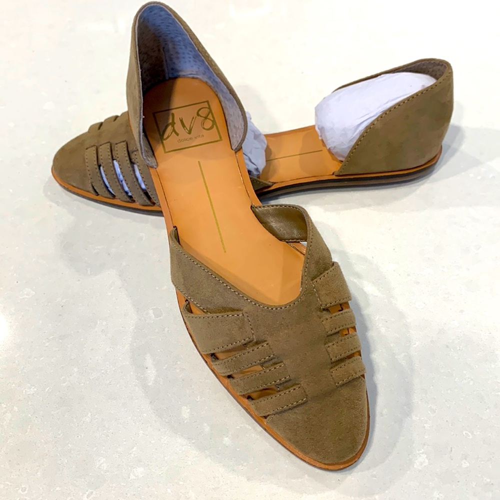 dv8 D’Orsay Flat, size 6.5, olive